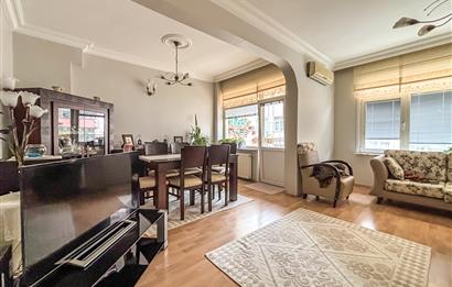 HAZNEDAR GÜVEN MAHALLESİNDE KOMBİLİ 2 BALKONLU 2+1 DAİRE