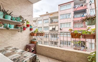 HAZNEDAR GÜVEN MAHALLESİNDE KOMBİLİ 2 BALKONLU 2+1 DAİRE