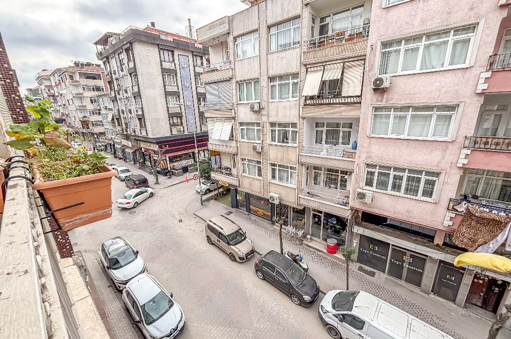 HAZNEDAR GÜVEN MAHALLESİNDE KOMBİLİ 2 BALKONLU 2+1 DAİRE
