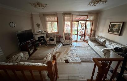 Silivri Cumhuriyet Mahallesinde Satılık Merkezi Sistem Villa