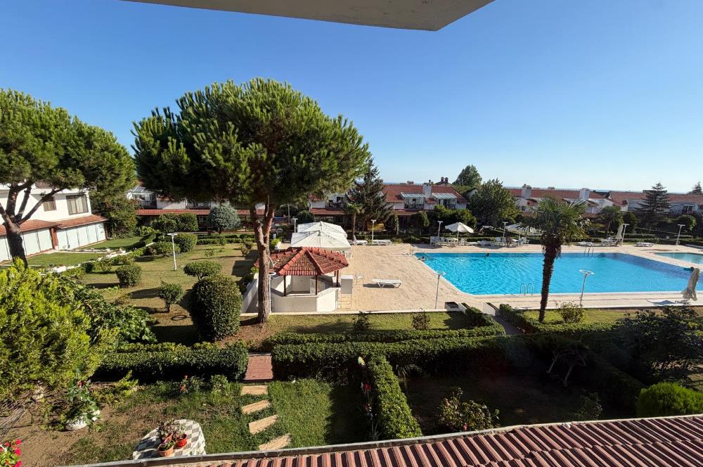Silivri Cumhuriyet Mahallesinde Satılık Merkezi Sistem Villa