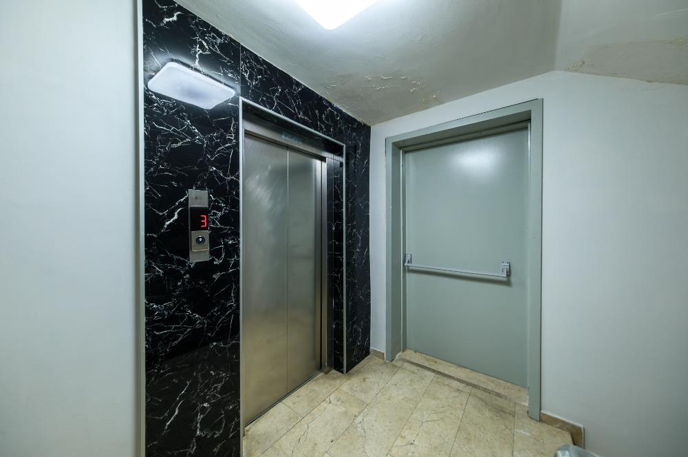 3.300M2 ATAKULE KARŞISI ÖZEL SAĞLIK ALANI KDV Lİ