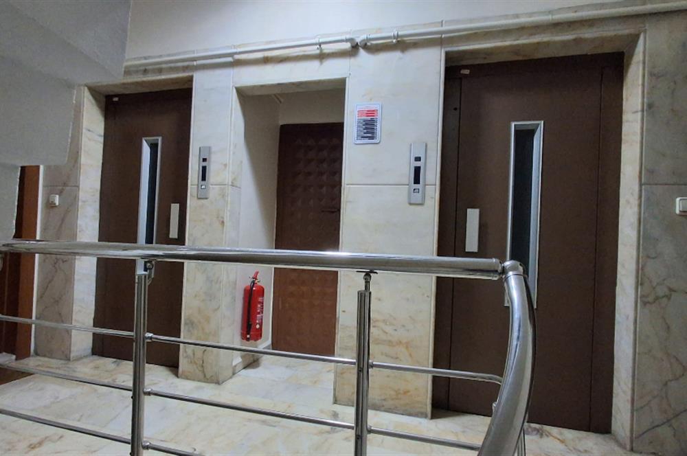 BOSTANCI’DA 145 M² MASRAFSIZ 3+1 | OTOPARKLI & METROYA YAKIN