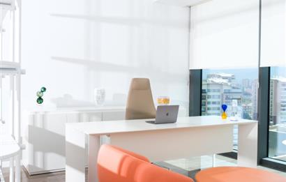 MOMENT BEŞTEPE DE PANORAMİK MANZARALI KİRALIK OFİS