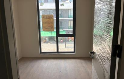 CENTURY21 Plus 'dan Erkmen Öndüç 2+1 Ayrı Mutfaklı Satılık Daire