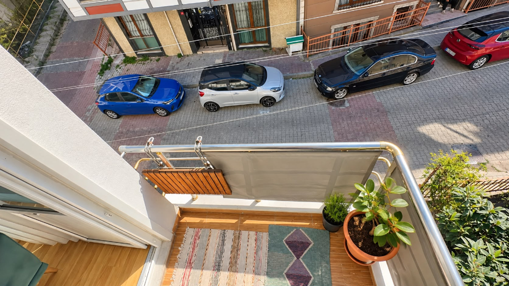 KAĞITHANE ÇAĞLAYANDA 2+1 2.KAT BALKONLU SATILIK DAİRE