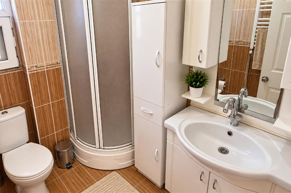 KAĞITHANE ÇAĞLAYANDA 2+1 2.KAT BALKONLU SATILIK DAİRE