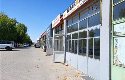CENTURY 21 VİZYON’DAN TEKSAN SANAYİ SİTESİNDE 60 m² SATILIK DÜKKÂN