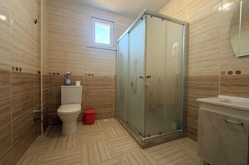 Karaburun'da Satılık 5+2 Bahçeli Müstakil Ev