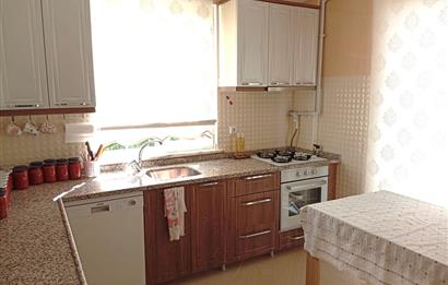 Karaburun'da Satılık 5+2 Bahçeli Müstakil Ev