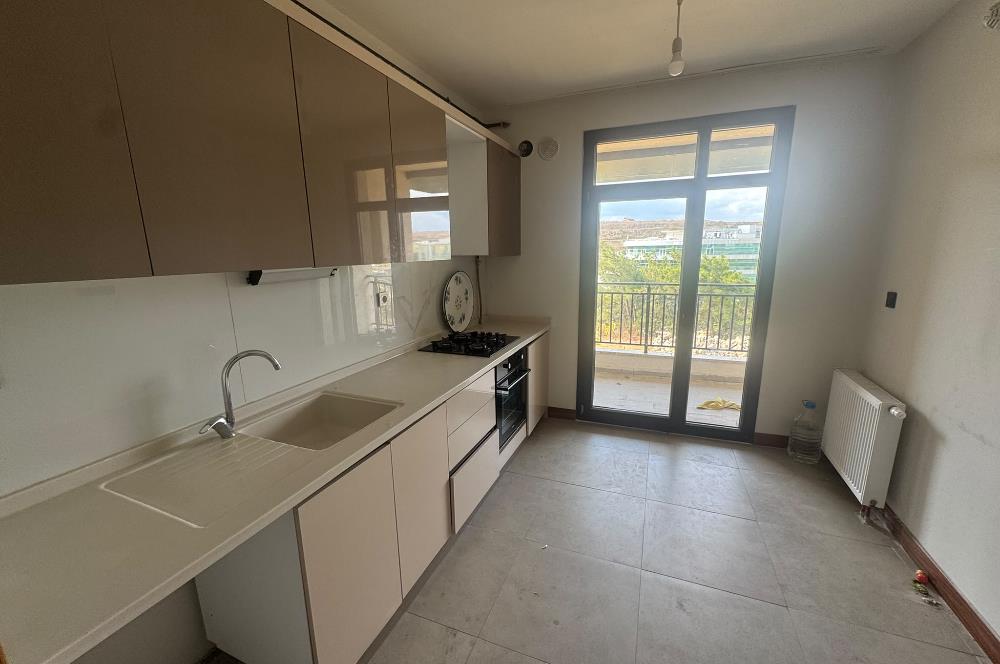 TUZLA AYDINLI TOKİ DE 2+1 KİRALIK DAİRE