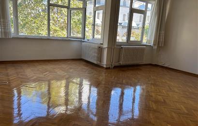 ŞENESENEVLER ARDIÇ SOKAK TA METROYA YAKIN 3+1 KİRALIK DAİRE
