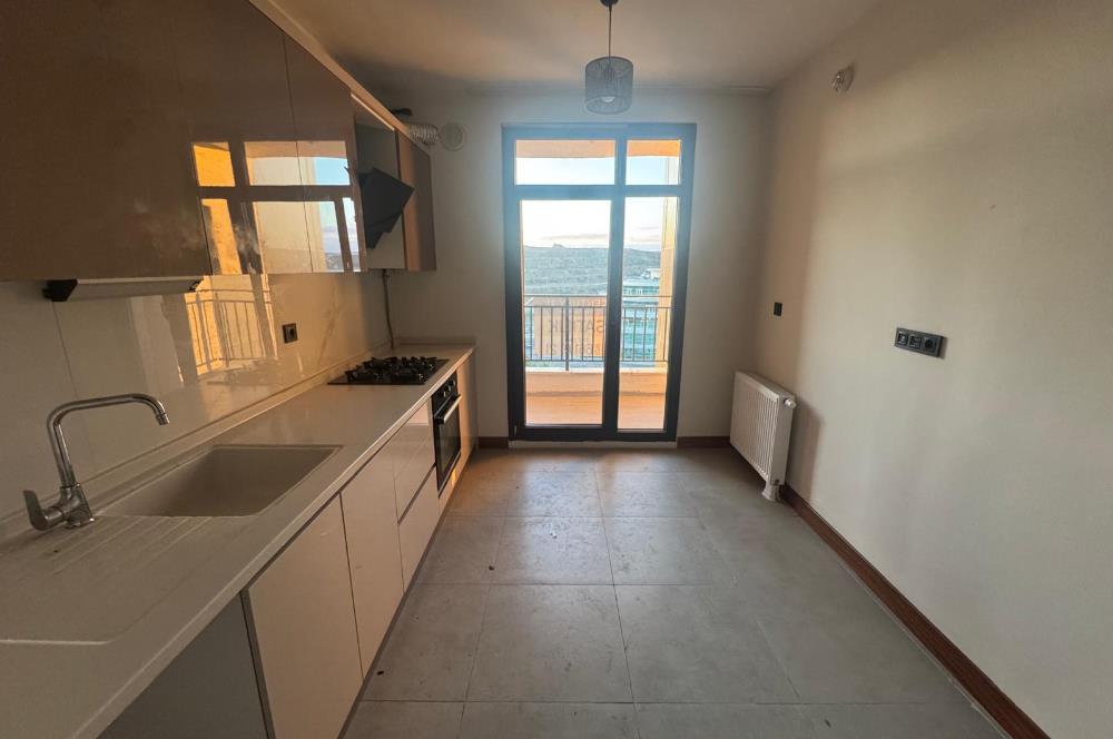 TUZLA AYDINLI TOKİ KONUTLARINDA SATILIK 2+1 DAİRE