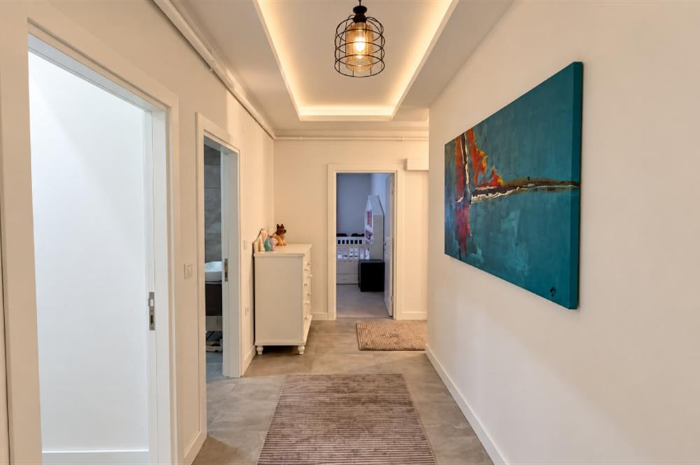Bahçeköy Merkez'de Dekorasyonlu Satılık 2+1 Daire 