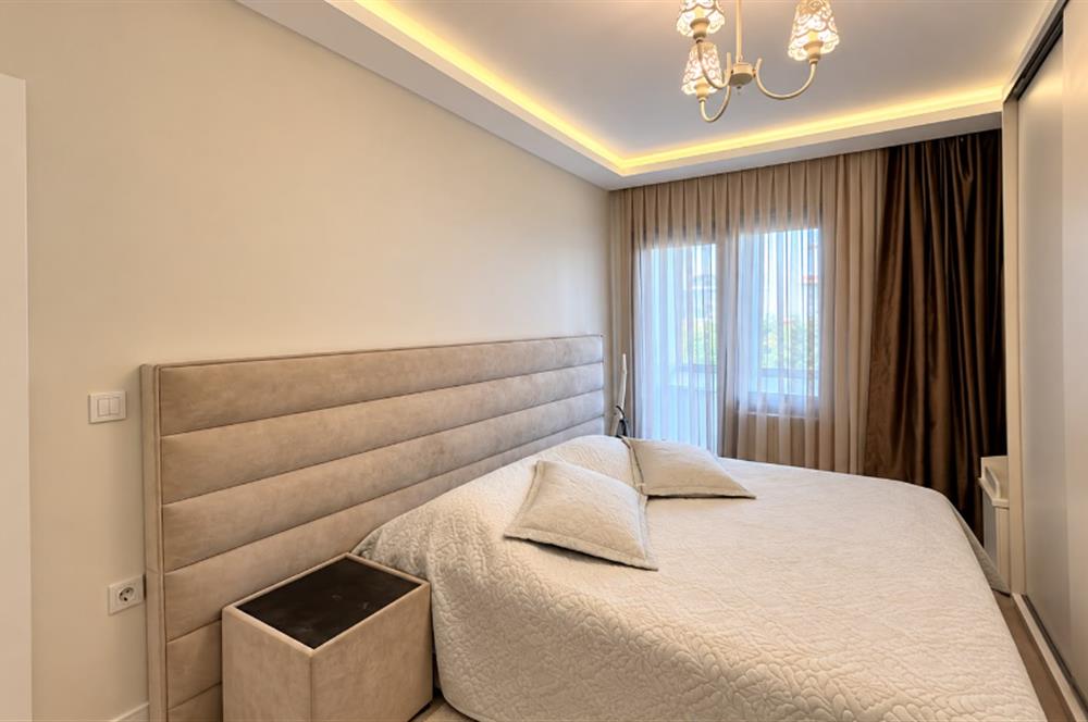 Bahçeköy Merkez'de Dekorasyonlu Satılık 2+1 Daire 