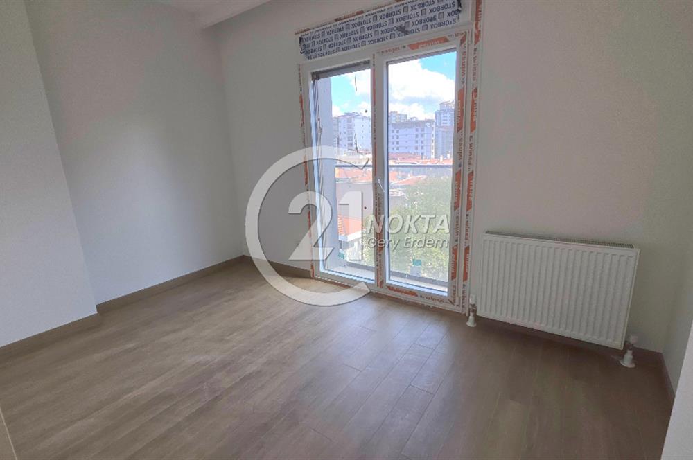 SUADİYE EMİNALİ PAŞA CAD. SIFIR 2+1 100 m2