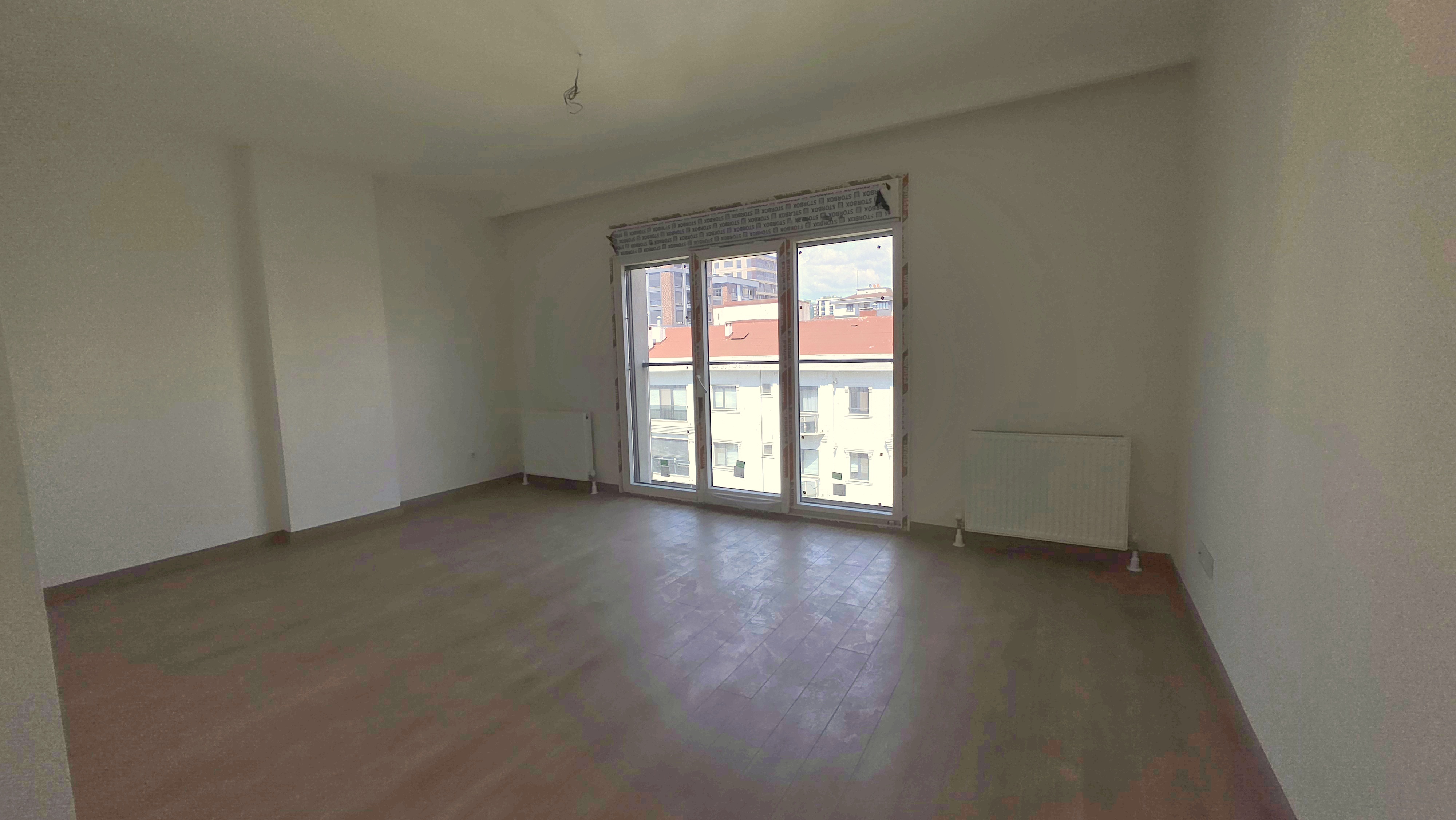 SUADİYE EMİNALİ PAŞA CAD. SIFIR 2+1 100 m2
