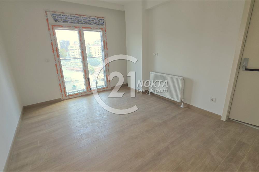 SUADİYE EMİNALİ PAŞA CAD. SIFIR 2+1 100 m2