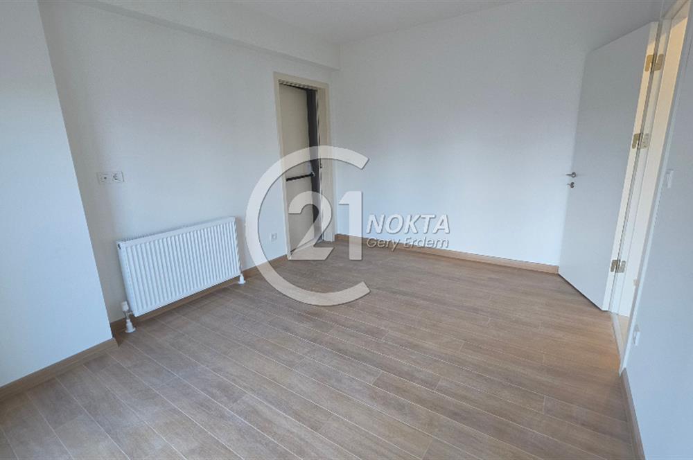 SUADİYE EMİNALİ PAŞA CAD. SIFIR 2+1 100 m2