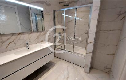SUADİYE BAĞDATA 2. BİNA GÜVENLİKLİ HAVUZLU 2 YILLIK 5+1 235 M2