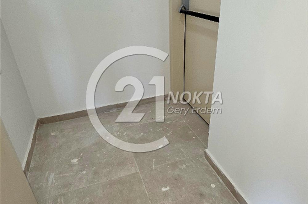SUADİYE EMİNALİ PAŞA CAD. SIFIR 2+1 100 m2