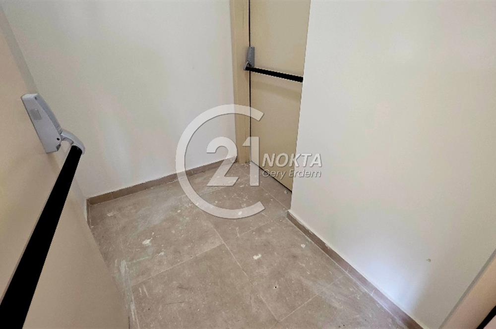 SUADİYE EMİNALİ PAŞA CAD. SIFIR 2+1 100 m2