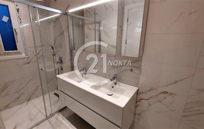 SUADİYE BAĞDATA 2. BİNA GÜVENLİKLİ HAVUZLU 2 YILLIK 5+1 235 M2