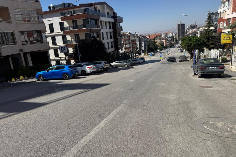 Çankaya Alexander Dubçek Cadde Üzeri Satılık 2 Katlı Mağaza