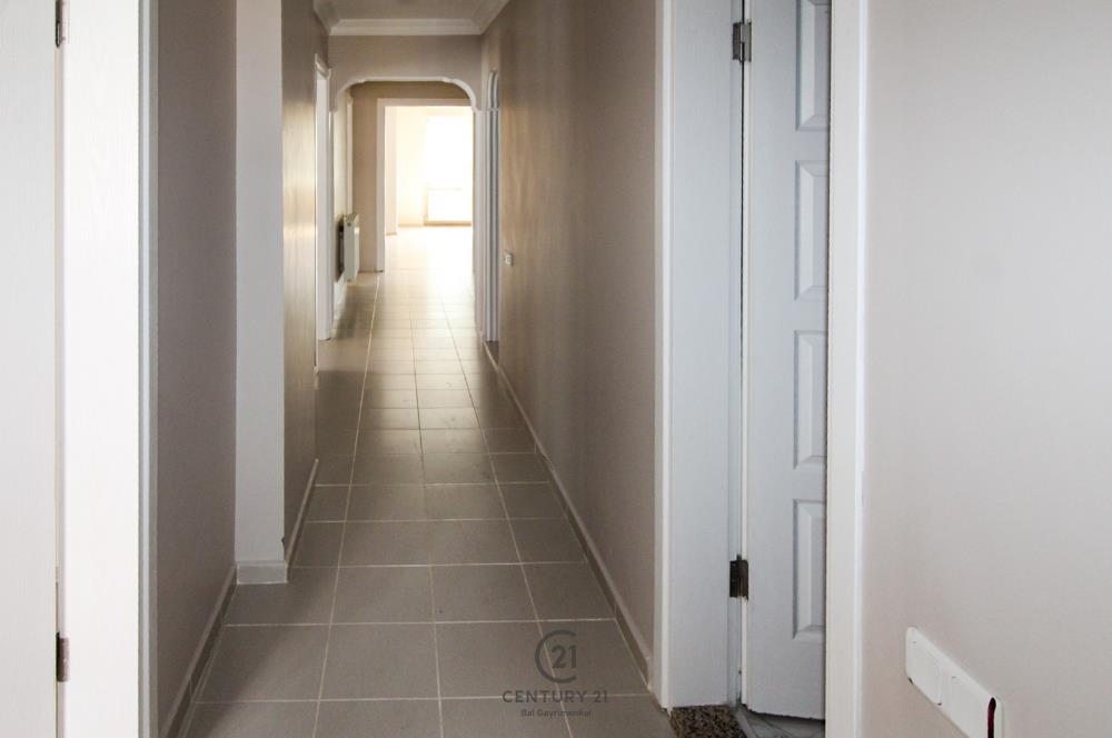 C21 BAL'DAN PAŞAALANINDA SİTE İÇİ ARAKAT SATILIK 3+1 DAİRE
