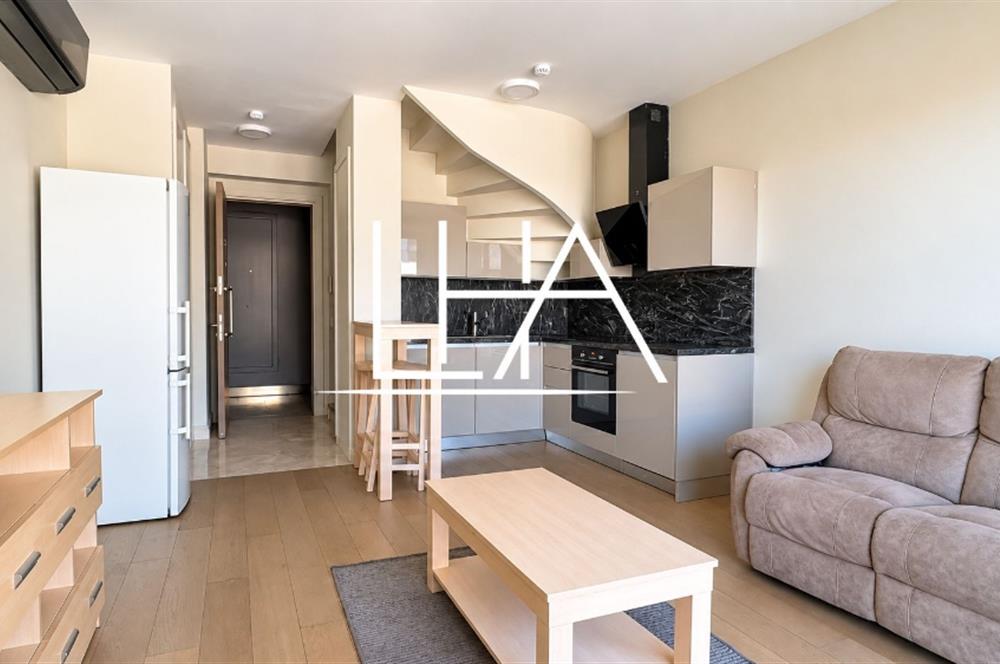 CENTURY 21'DEN LARUS LOFT SİTESİ'NDE 1,5+1 KİRALIK DAİRE