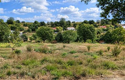 Sarıyer Gümüşdere'de Gelişme Konut Alanında 4.593,96 m² Tarla