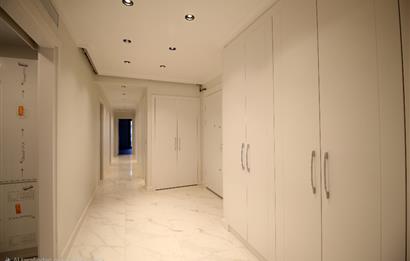 SUADİYE BAĞDATA 2. BİNA GÜVENLİKLİ HAVUZLU 2 YILLIK 5+1 235 M2