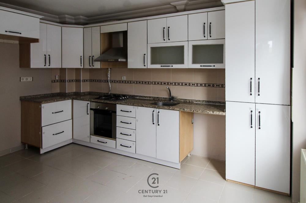 C21 BAL'DAN PAŞAALANINDA SİTE İÇİ ARAKAT SATILIK 3+1 DAİRE
