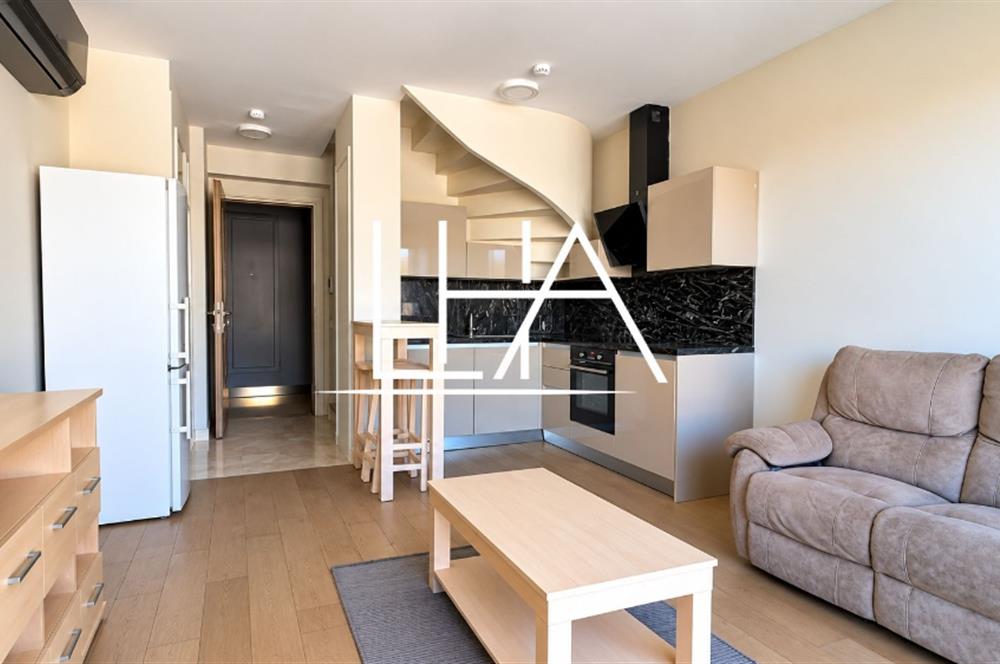 CENTURY 21'DEN LARUS LOFT SİTESİ'NDE 1,5+1 KİRALIK DAİRE