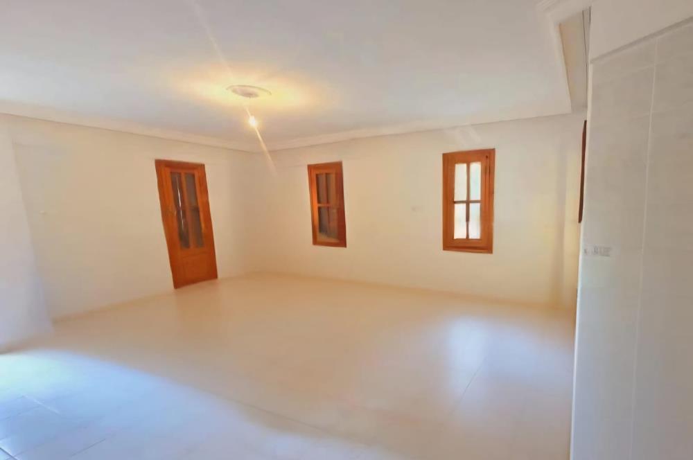 FIRSAT GÜRÇAMLAR'DA FULL DENİZ MANZARALI VİLLA + BAHÇE KATI 2+1 DAİRE