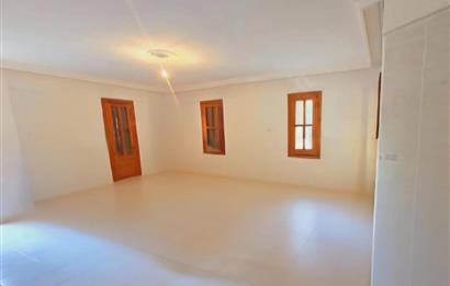 FIRSAT GÜRÇAMLAR'DA FULL DENİZ MANZARALI VİLLA + BAHÇE KATI 2+1 DAİRE
