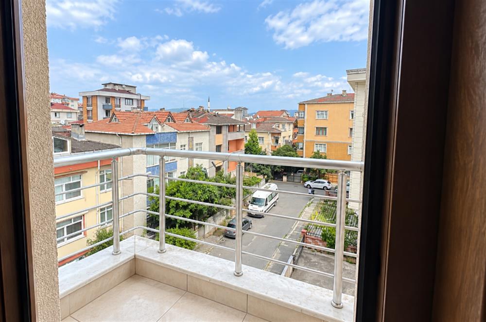Ümraniyede 4+1 Dubleks Dudullu Metroya Yakın Satılık Daire