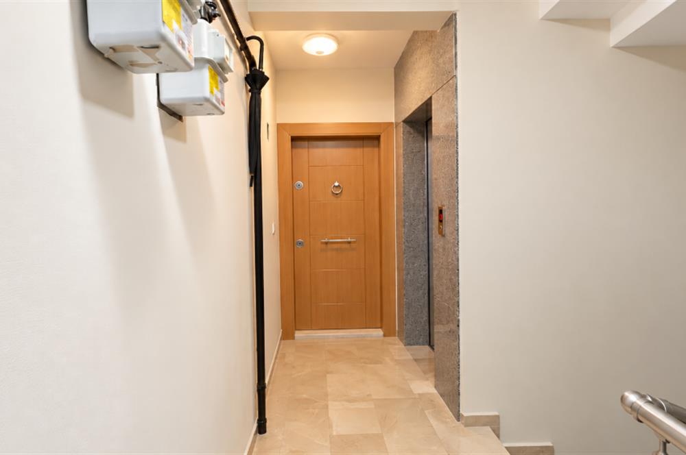 Ümraniyede 4+1 Dubleks Dudullu Metroya Yakın Satılık Daire