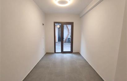 Çamdibinde ELEKTRİK-SU-İNTERNET DAHİL Sıfır Kiralık Ofis/Dükkan