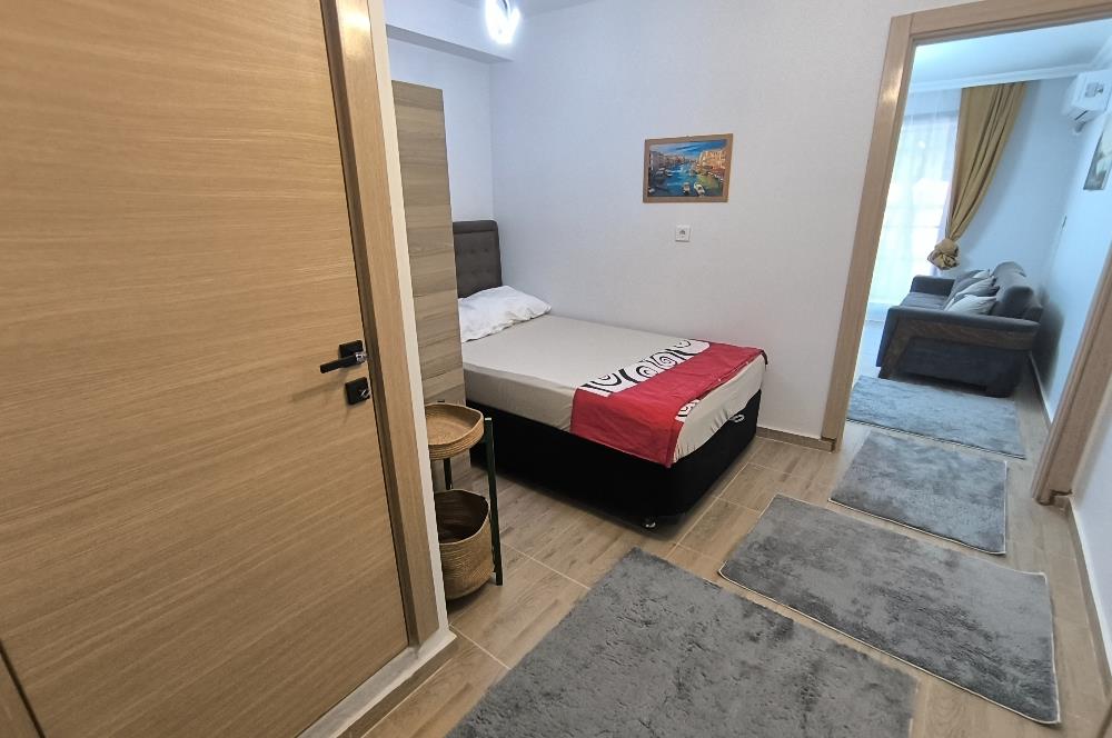 BORNOVA STADYUM METRO YAKINI 3 ADET 1+1 APART + DÜKKAN