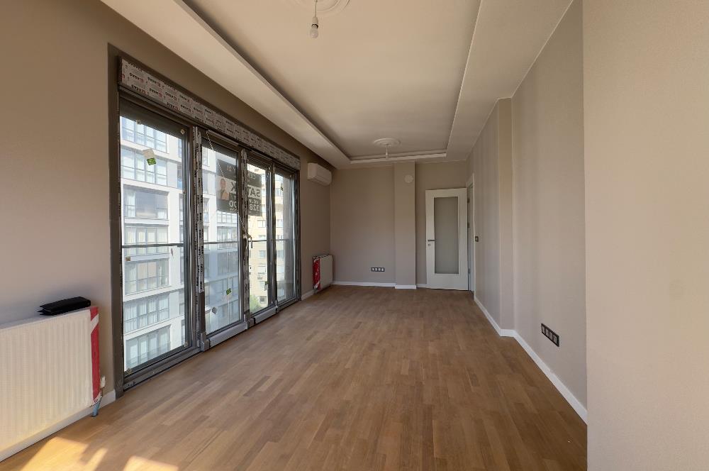 KAZASKER ŞAKACI SOKAK SATILIK 2+1 DAİRE
