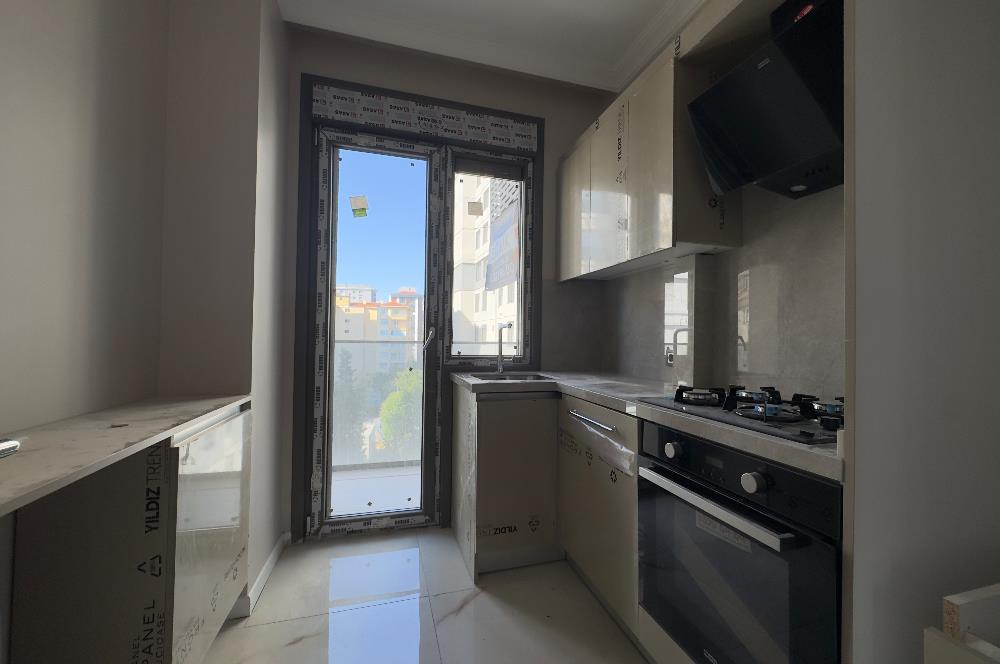 KAZASKER ŞAKACI SOKAK SATILIK 2+1 DAİRE