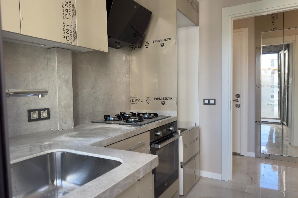 KAZASKER ŞAKACI SOKAK SATILIK 2+1 DAİRE