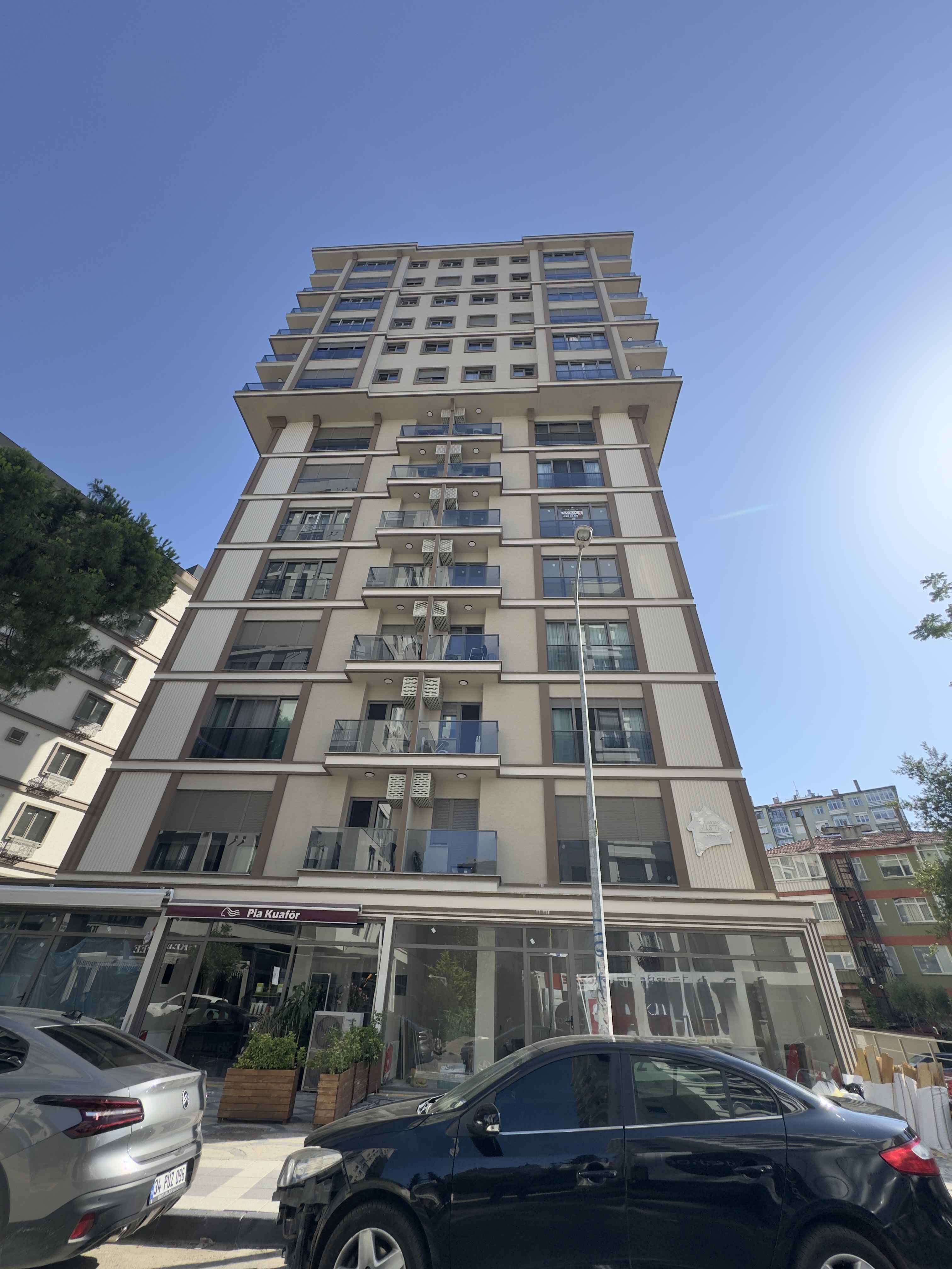 KAZASKER ŞAKACI SOKAK SATILIK 2+1 DAİRE
