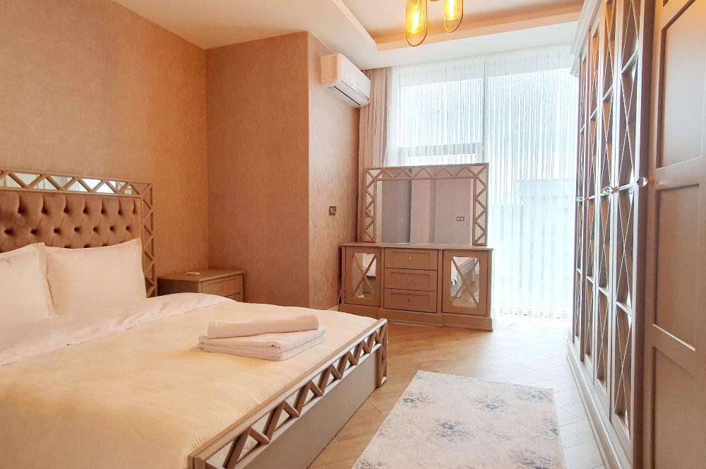 Göl Manzaralı, Müstakil Havuzlu, Eşyalı Villa