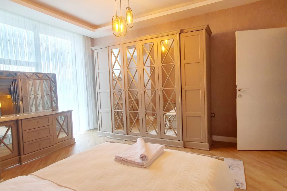 Göl Manzaralı, Müstakil Havuzlu, Eşyalı Villa