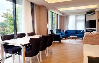 Göl Manzaralı, Müstakil Havuzlu, Eşyalı Villa