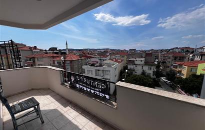 Çanakkale Merkez'de Eşyalı 3+1 Dubleks Kiralık Daire