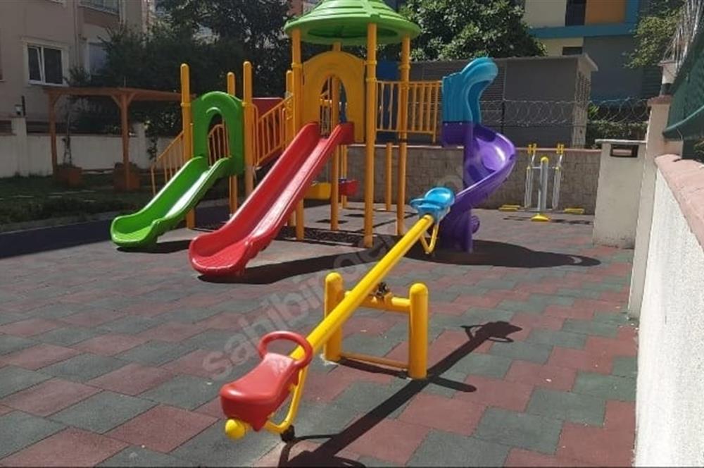 ÜMRANİYE İNKILAPTA METROYA YAKIN | 2+1 | 91 m²