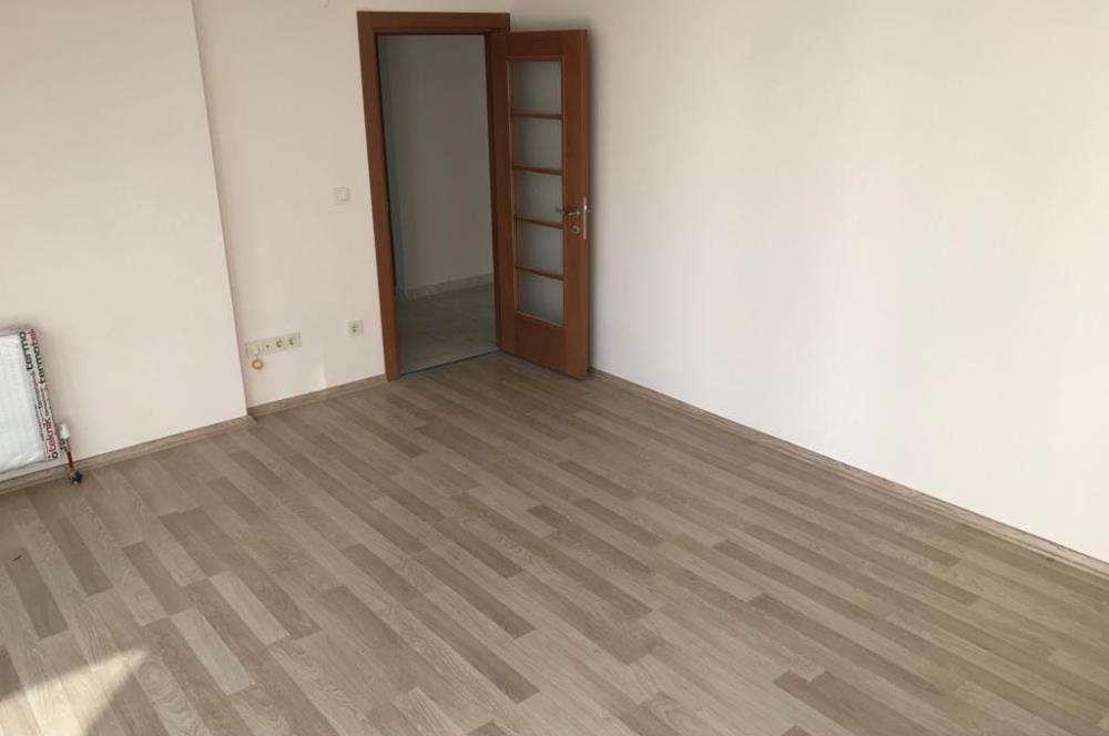 ÜMRANİYE İNKILAPTA METROYA YAKIN | 2+1 | 91 m²